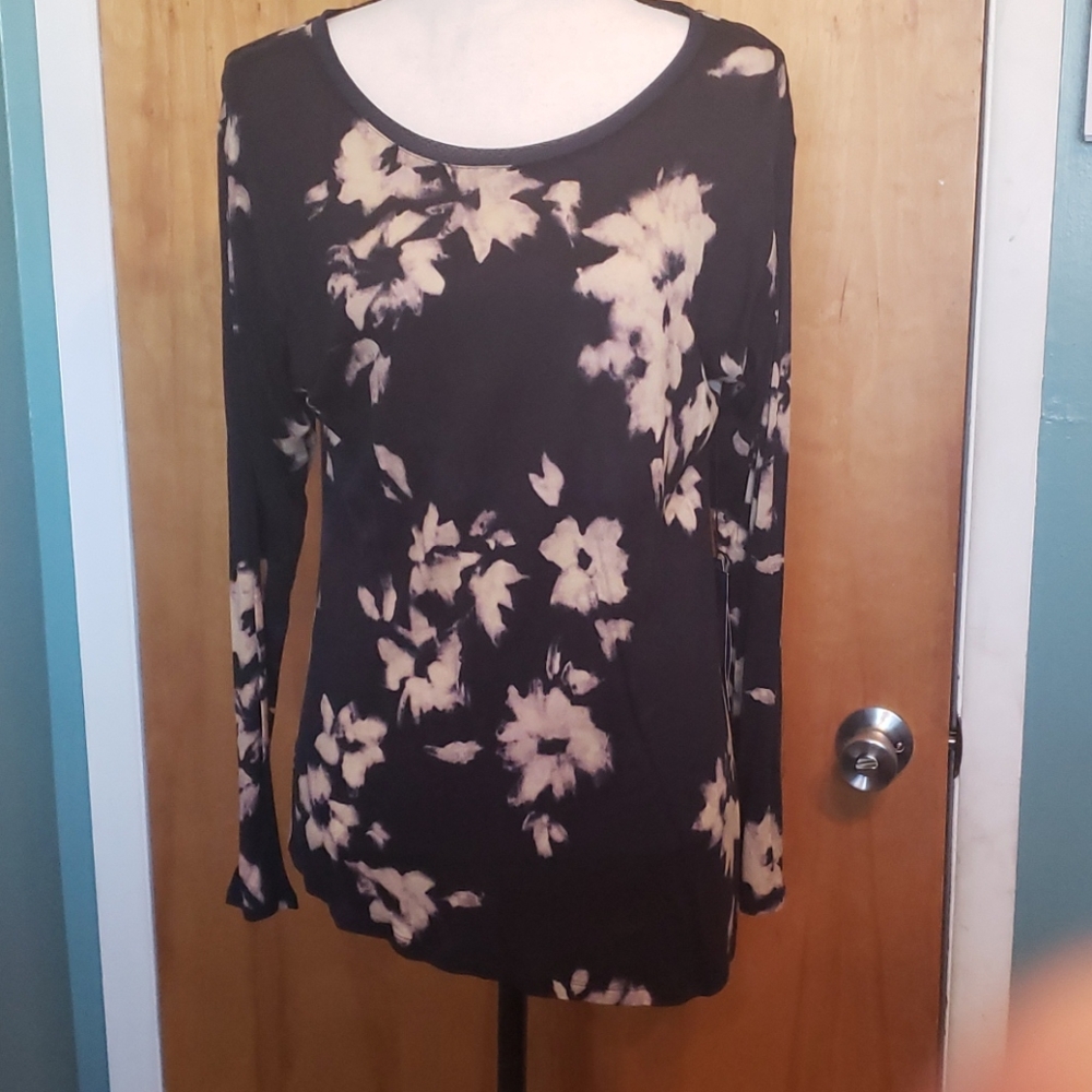 Vera Wang top
